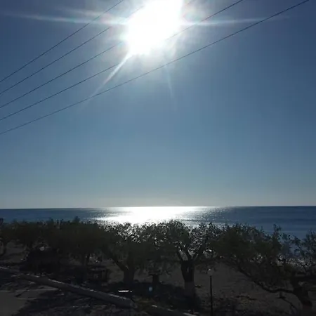 Antoine Sea Side شقة